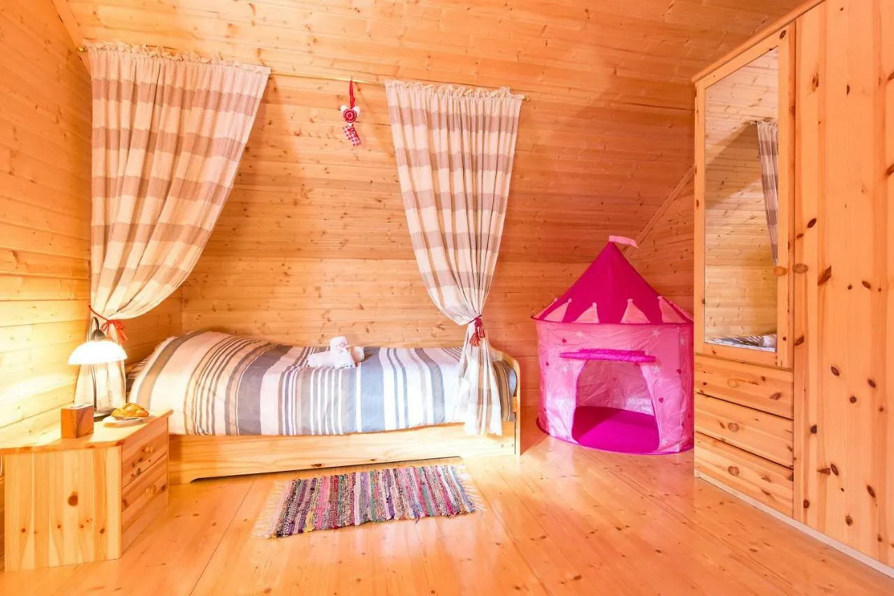 Holiday Home Kuca Za Odmor Lea - Ravna Gora Croatia